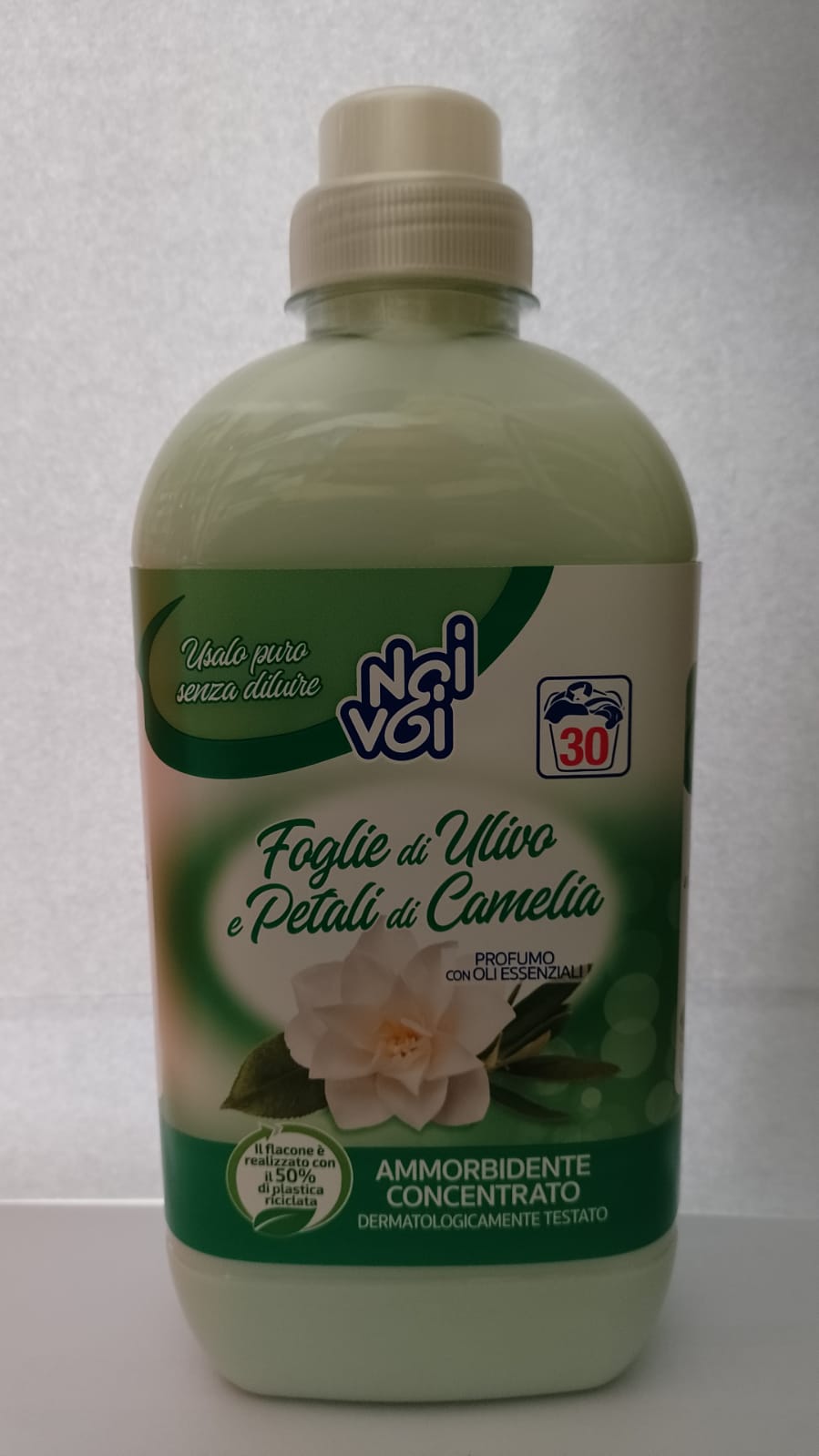 Ammorbidente concentrato Noi&Voi ulivo e camelia 30lav ml750